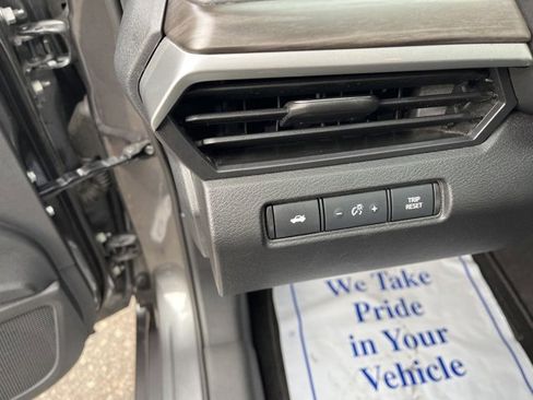 Used 2023 Nissan Altima 2.5 SV image 21