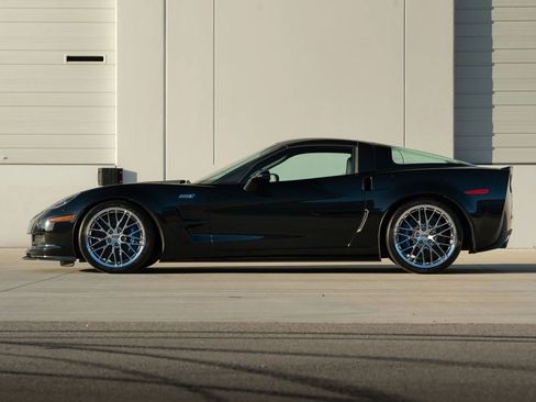 Used 2010 Chevrolet Corvette ZR1 w/ Preferred Equipment Group image 7