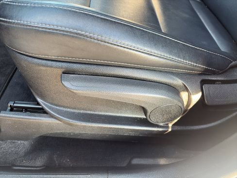 Used 2023 Kia Telluride LX image 24