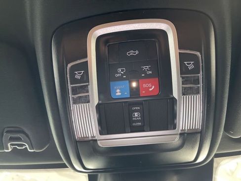 New 2026 RAM 3500 Laramie AWD/4WD image 48
