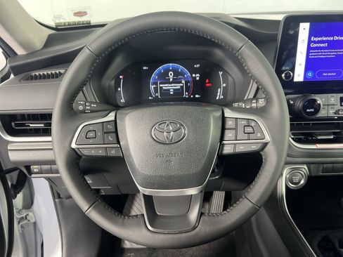 New 2024 Toyota Grand Highlander XLE image 18