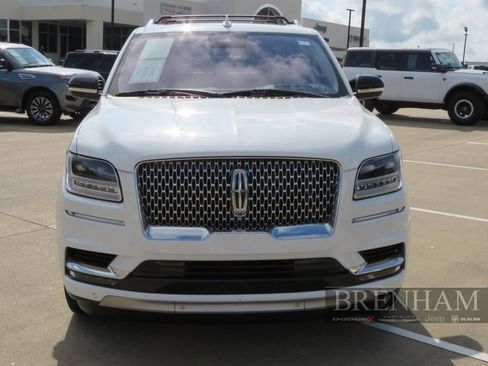 Used 2020 Lincoln Navigator Reserve w/ Luxury Package image 9