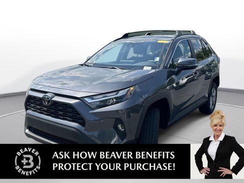 Used 2025 Toyota RAV4 XLE FWD image 1