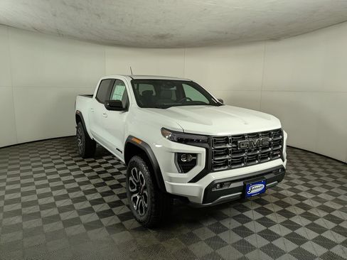 New 2026 GMC Canyon AT4 w/ Technology Plus Package AWD/4WD image 5
