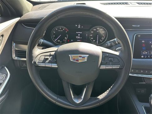 Used 2023 Cadillac XT4 Premium Luxury image 24