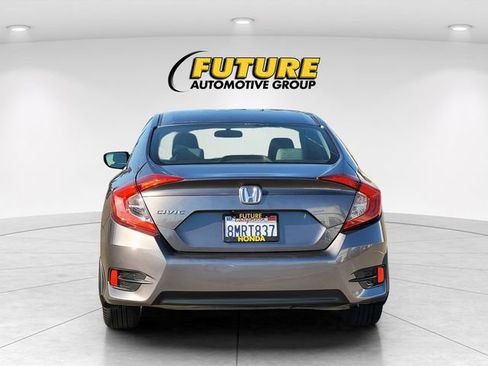 Used 2016 Honda Civic EX image 8