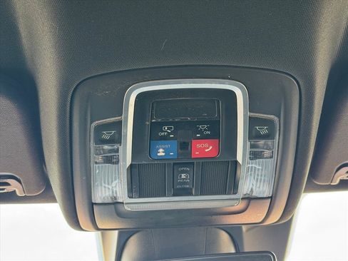 Used 2022 RAM 1500 Sport w/ Rebel Level 2 Equipment Group AWD/4WD image 15