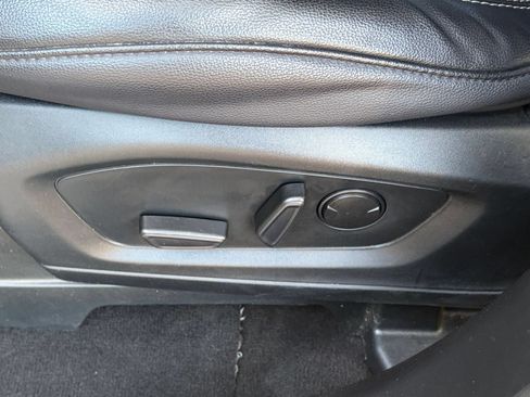 Used 2024 Ford Explorer Limited AWD/4WD image 24