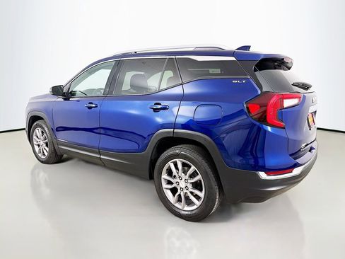 Used 2023 GMC Terrain SLT image 6