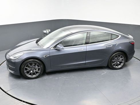 Used 2020 Tesla Model 3 Long Range image 49