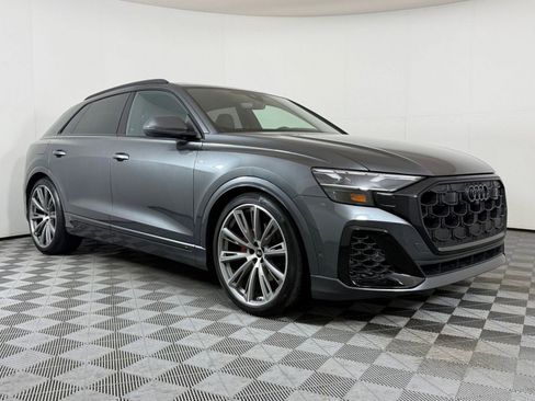 Used 2026 Audi Q8 Prestige w/ Prestige Package image 7