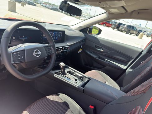 New 2026 Nissan Sentra SR FWD image 25
