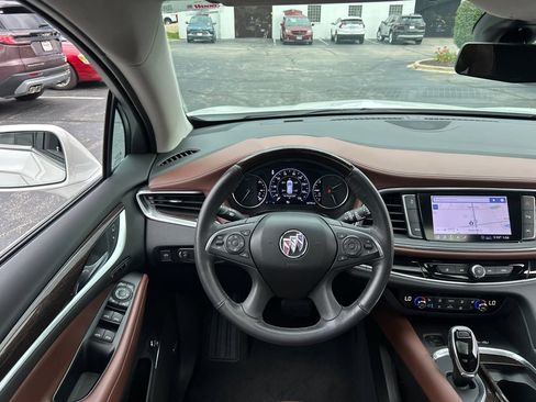 Certified 2020 Buick Enclave Avenir w/ Avenir Technology Package FWD image 32