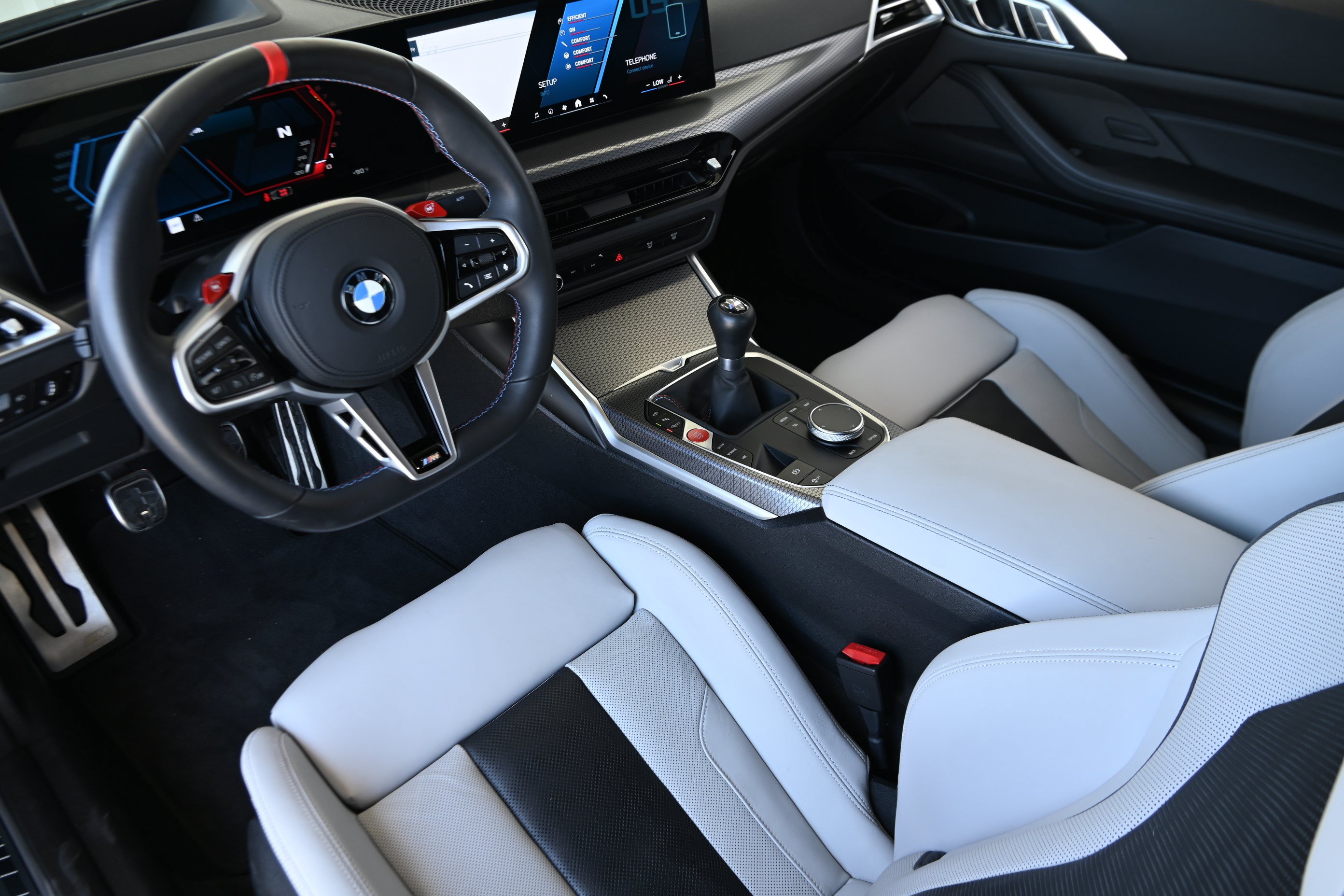 Used 2026 BMW M4 Coupe w/ Executive Package RWD image 14