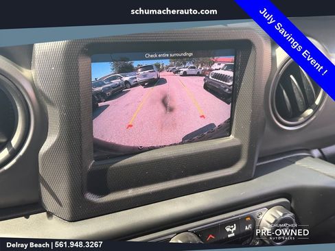 Used 2023 Jeep Wrangler Unlimited w/ Cold Weather Group AWD/4WD image 22
