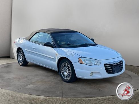 Used 2004 Chrysler Sebring LXi image 1