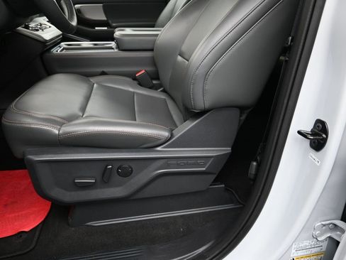 Certified 2025 Ford Expedition Max Active image 15