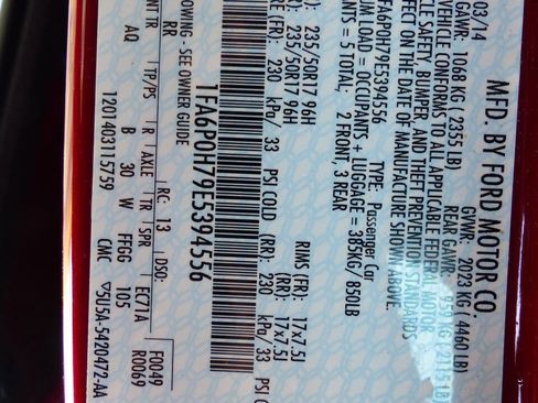 Used 2014 Ford Fusion SE image 24