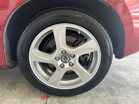 Used 2013 Volvo S60 T5 FWD image 13