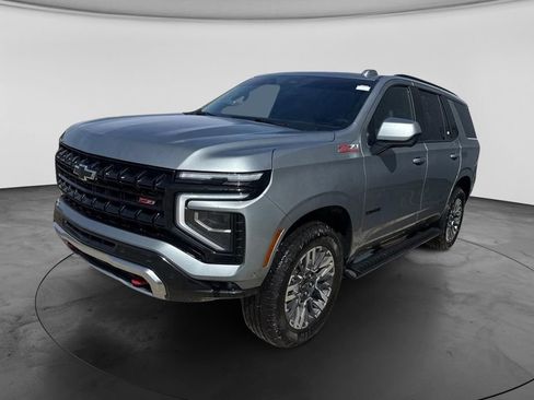 Used 2025 Chevrolet Tahoe Z71 AWD/4WD image 6
