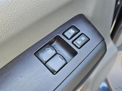 Used 2014 Nissan NV 1500 S w/ Power Basic Package image 18