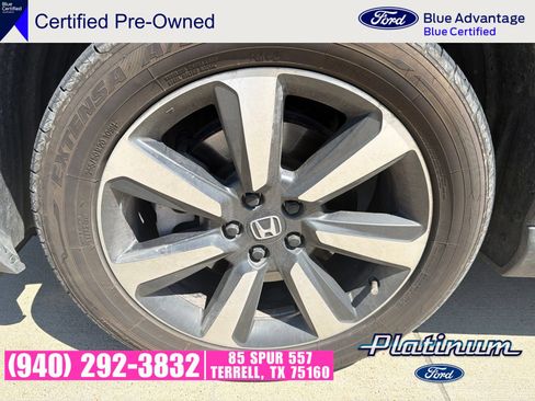 Used 2024 Honda Pilot Touring image 5