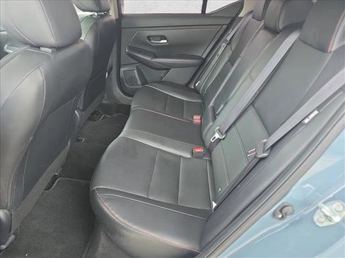 Used 2024 Nissan Sentra SR w/ SR Premium Package FWD image 17