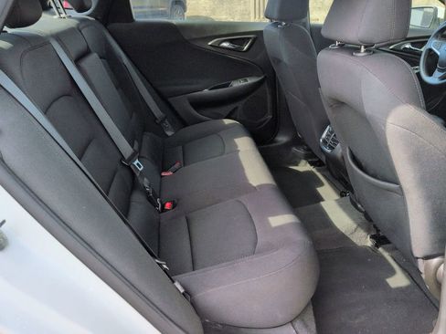 Used 2024 Chevrolet Malibu LT FWD image 22