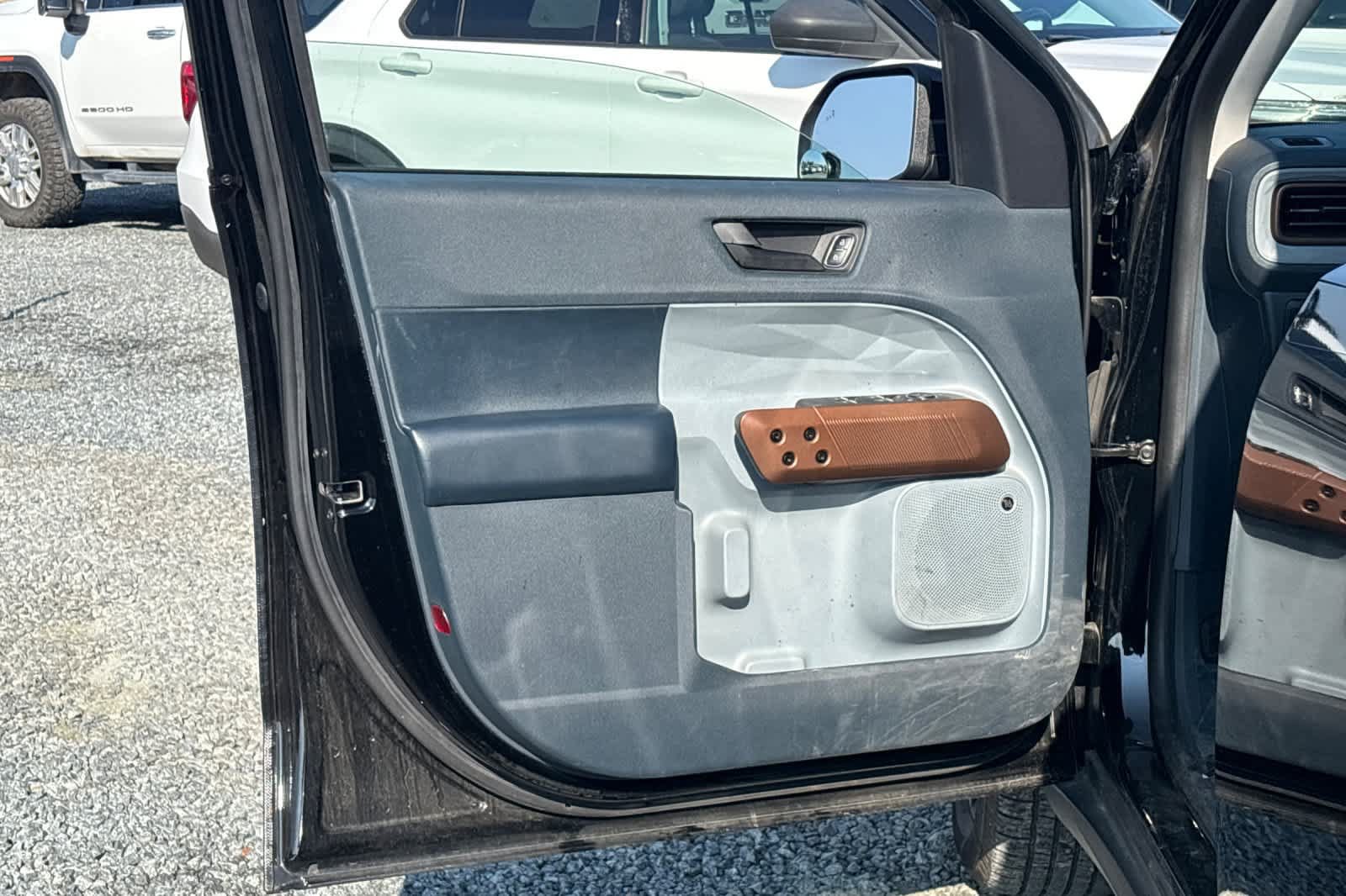 Used 2022 Ford Maverick Lariat w/ Lariat Luxury Package FWD image 14