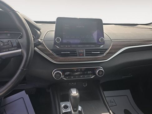 Used 2019 Nissan Altima 2.5 Platinum AWD/4WD image 11