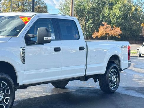 Used 2020 Ford F350 XLT image 10