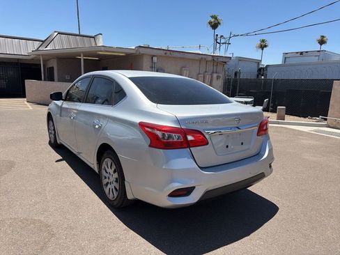 Used 2019 Nissan Sentra S FWD image 5