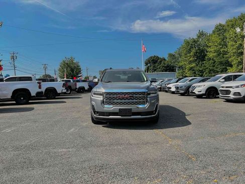 Used 2020 GMC Acadia Denali image 3