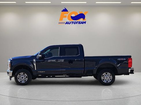 Used 2025 Ford F250 XLT AWD/4WD image 2