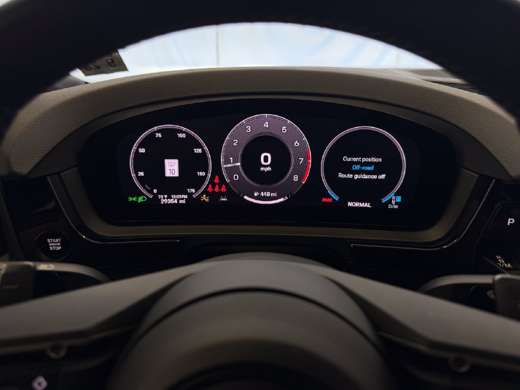Certified 2024 Porsche Cayenne Coupe AWD/4WD image 21