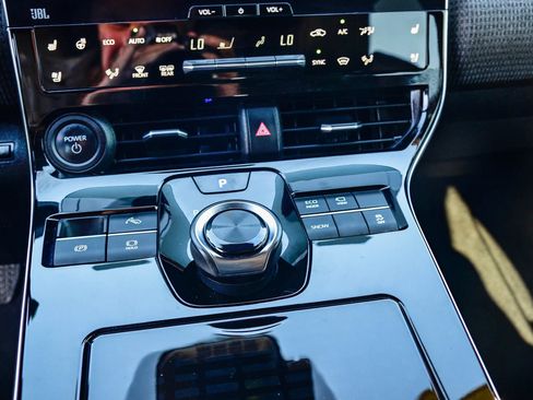 Certified 2023 Toyota bZ4X Limited image 28