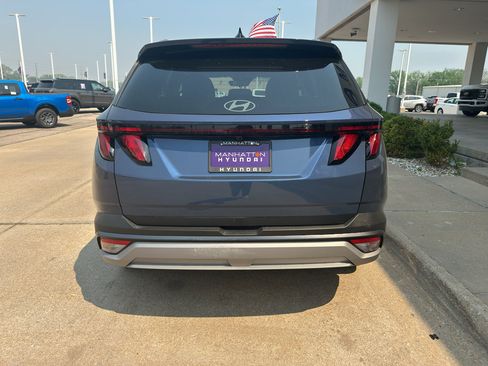 Used 2025 Hyundai Tucson SEL FWD image 9