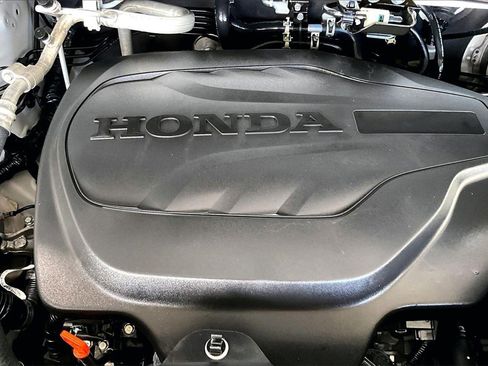 Used 2024 Honda Odyssey EX-L image 32