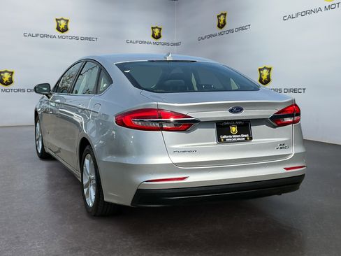 Used 2019 Ford Fusion SE image 7
