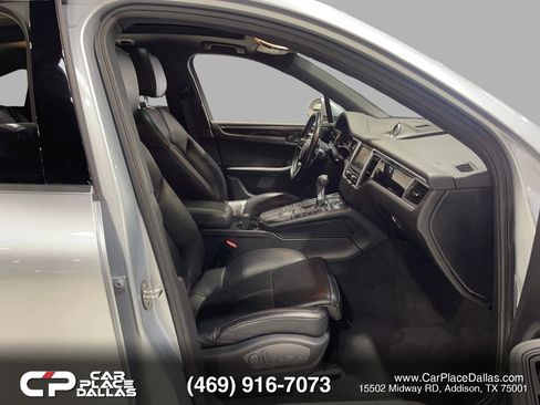 Used 2016 Porsche Macan S image 36