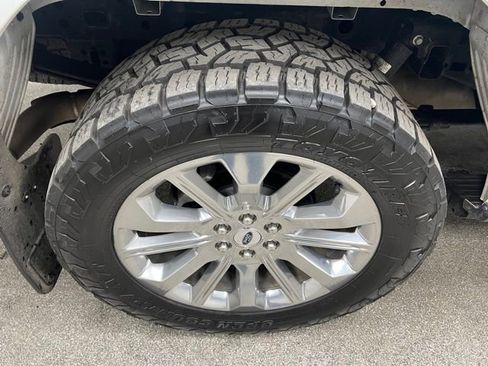 Used 2021 Ford F150 Limited image 17