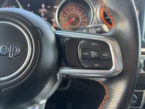 Used 2021 Jeep Gladiator Mojave w/ Trailer Tow Package image 18