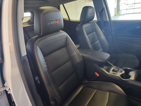 Certified 2024 GMC Terrain AT4 w/ Tech Package AWD/4WD image 19