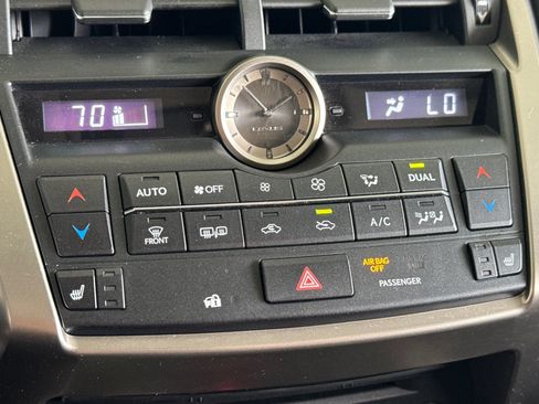 Used 2015 Lexus NX 200t AWD image 18