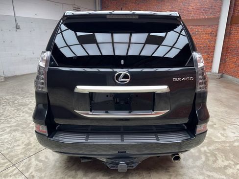 Used 2023 Lexus GX 460 Premium w/ Premium Plus Package image 9