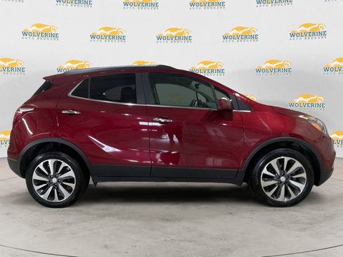 Used 2021 Buick Encore Preferred image 6