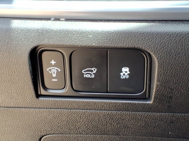 Used 2024 Kia Sorento SX FWD image 23