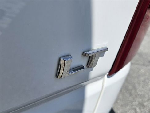 Used 2024 Chevrolet Silverado 1500 LT image 12
