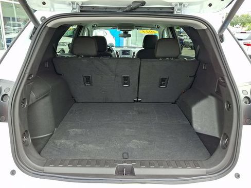 Used 2024 Chevrolet Equinox LT AWD/4WD image 35