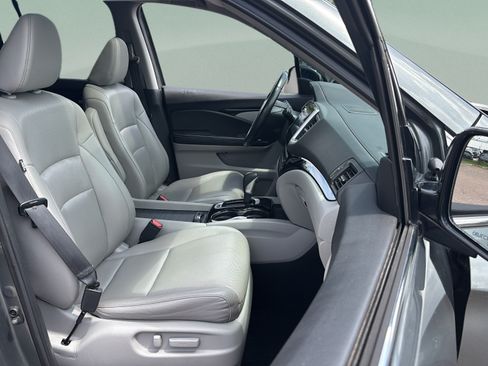 Used 2017 Honda Ridgeline RTL-E image 16